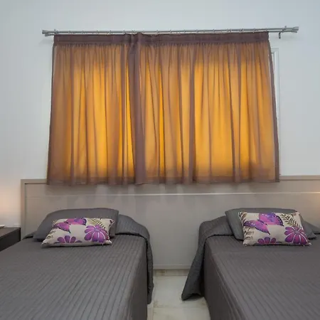 Villa Makronissos Ayia Napa