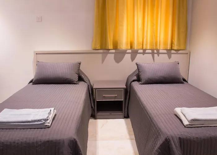 Makronissos 아이아 나파